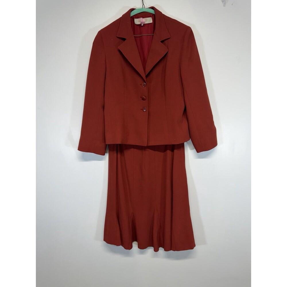 VTG Valentino Spa  Women Red Skirt Suit Italy Ribbed Fabric Virgin Wool 14 Flaw